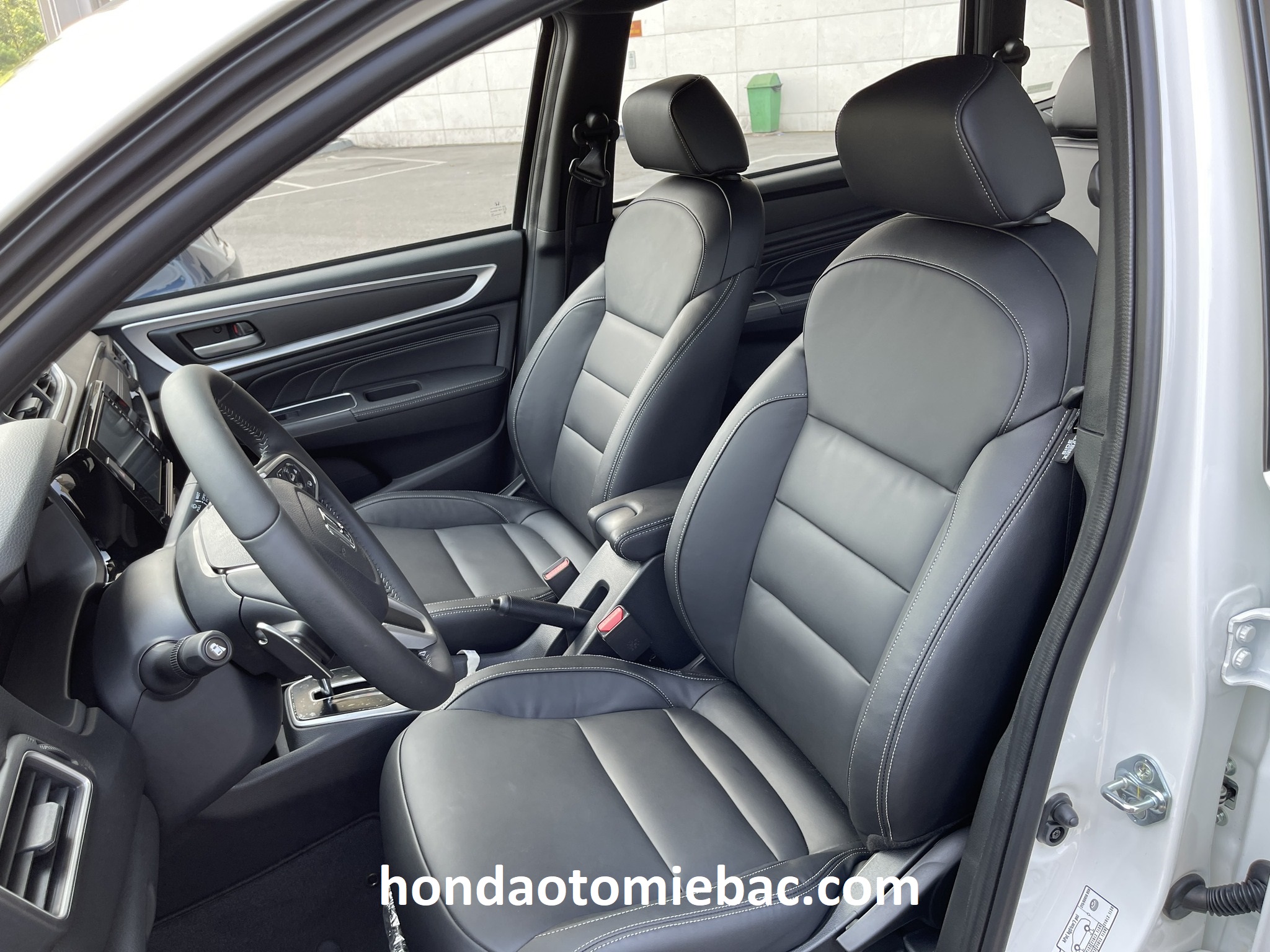 ảnh nội thất xe honda brv 2023