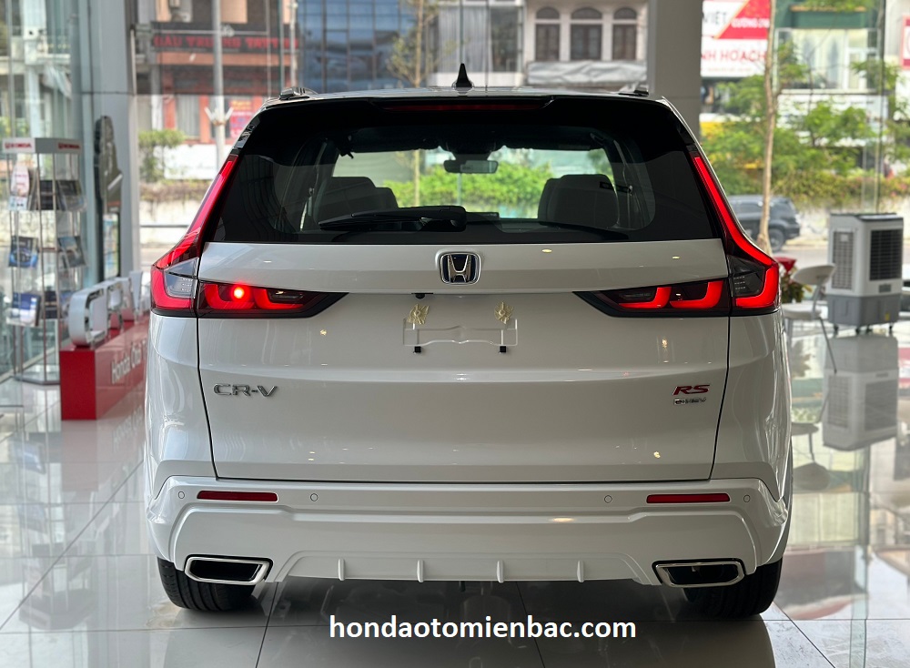 honda crv 2024 duoi xe 1