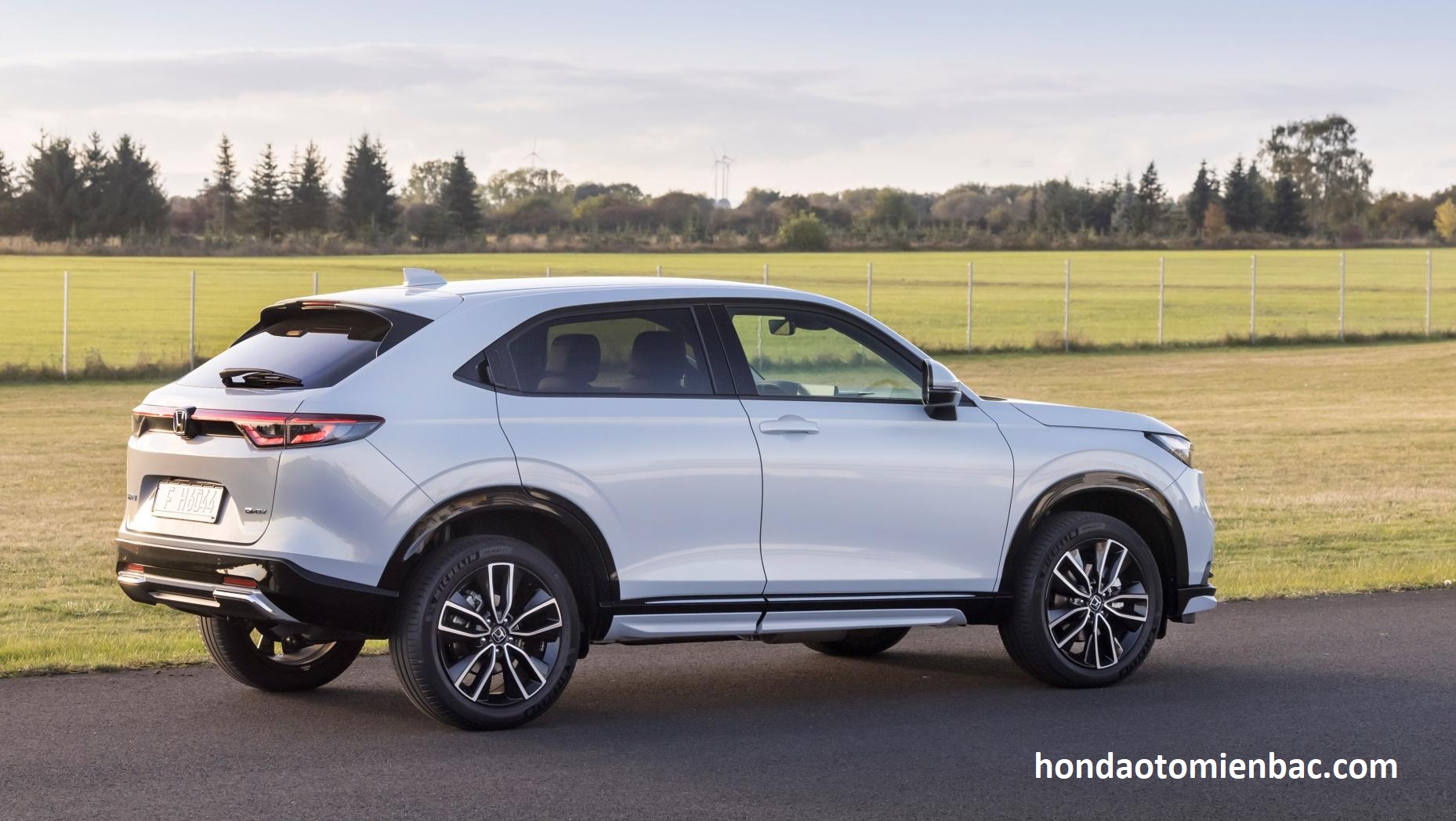 honda hrv 2023 lan banh tai thi truong viet nam